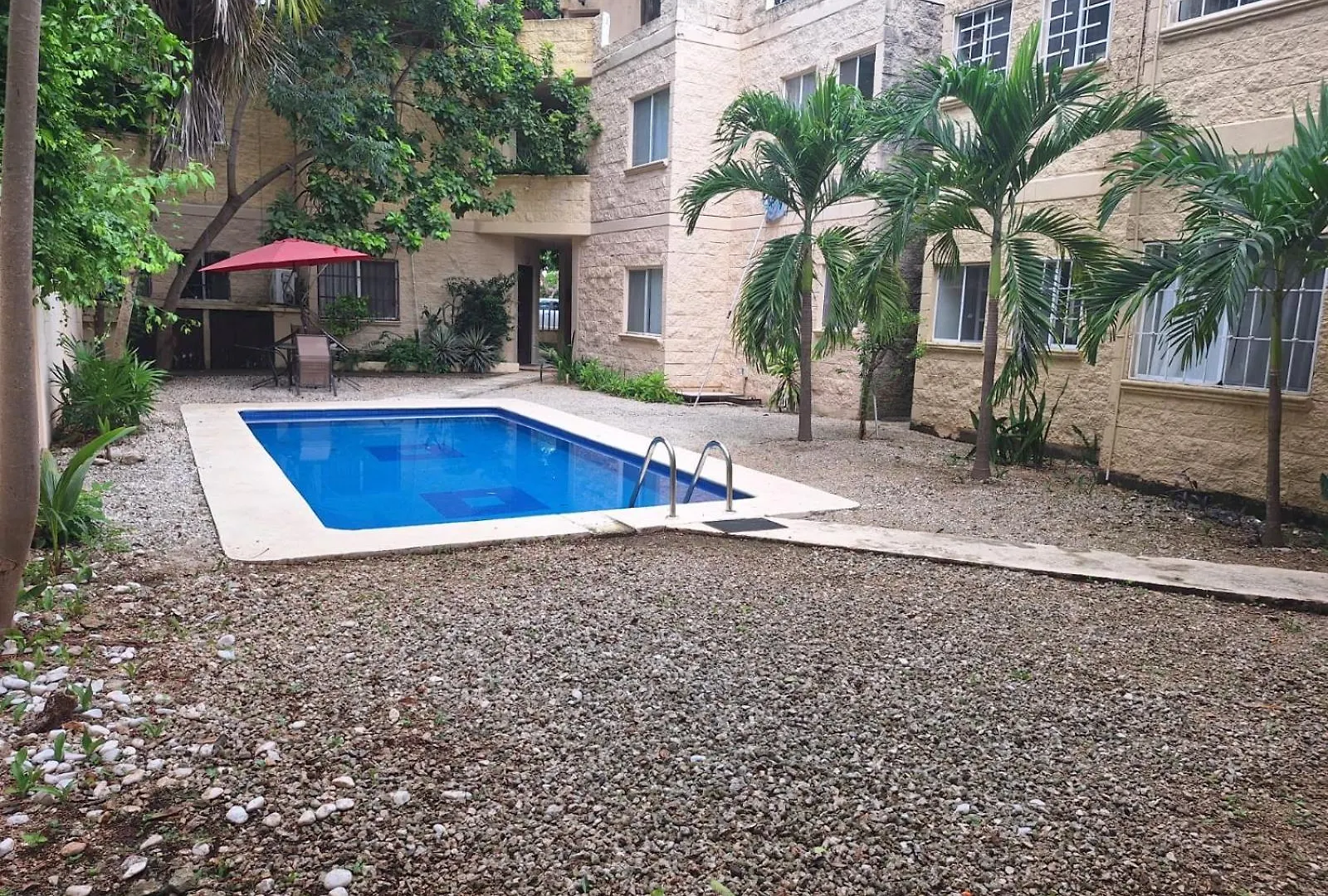 Conveniente Y Familiar En Playa Del Carmen Apartment
